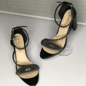 فروشگاه کیف و کفش - heels shoes 2011