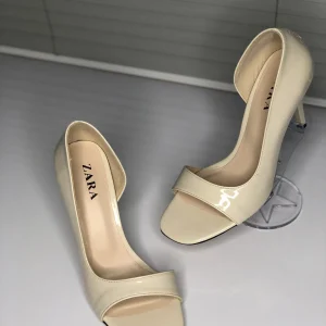فروشگاه کیف و کفش - heels shoes 2041