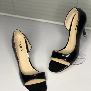 فروشگاه کیف و کفش - heels shoes 2042
